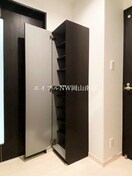  岡山市電清輝橋線<岡山電気軌道>/清輝橋駅 徒歩25分 3階 築4年