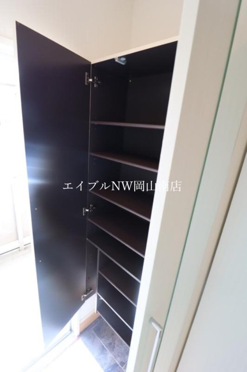  宇野線<宇野みなと線>/備前西市駅 徒歩18分 1階 築16年