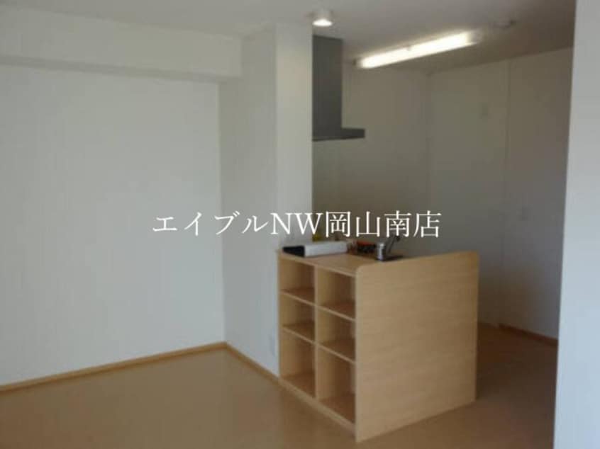  山陽本線（中国）/岡山駅 バス24分芳泉高前下車:停歩3分 1階 築12年