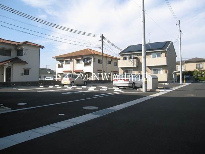  山陽本線（中国）/岡山駅 バス24分芳泉高前下車:停歩3分 1階 築12年