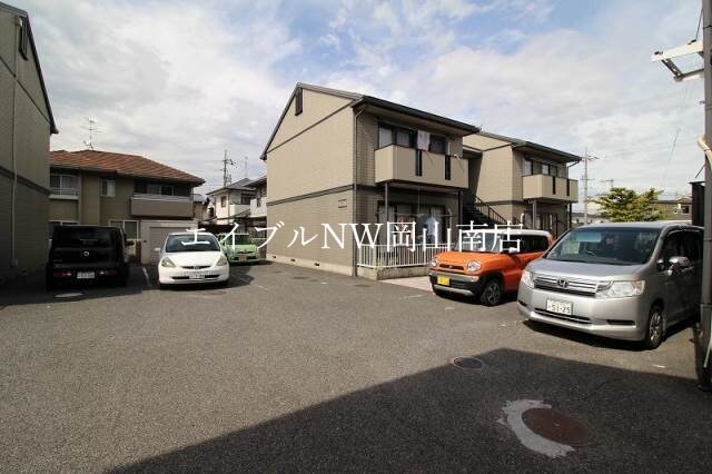  岡山市電東山本線<岡山電気軌道>/東山・おかでんミュージアム駅 徒歩81分 2階 築27年