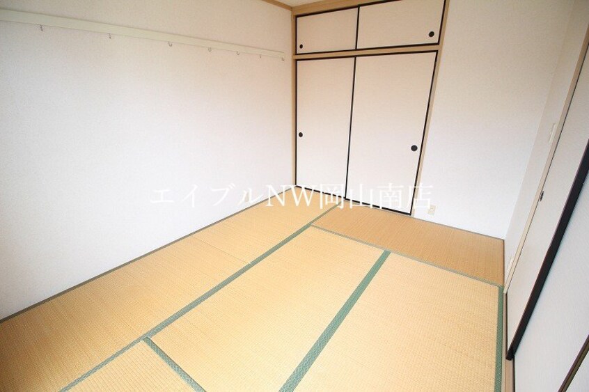  岡山市電東山本線<岡山電気軌道>/東山・おかでんミュージアム駅 徒歩81分 2階 築27年