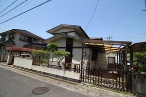 南輝2-23-12戸建