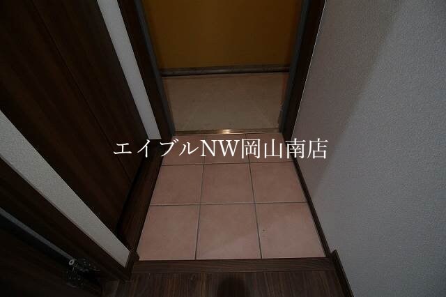  岡山市電東山本線<岡山電気軌道>/中納言駅 徒歩11分 7階 築8年