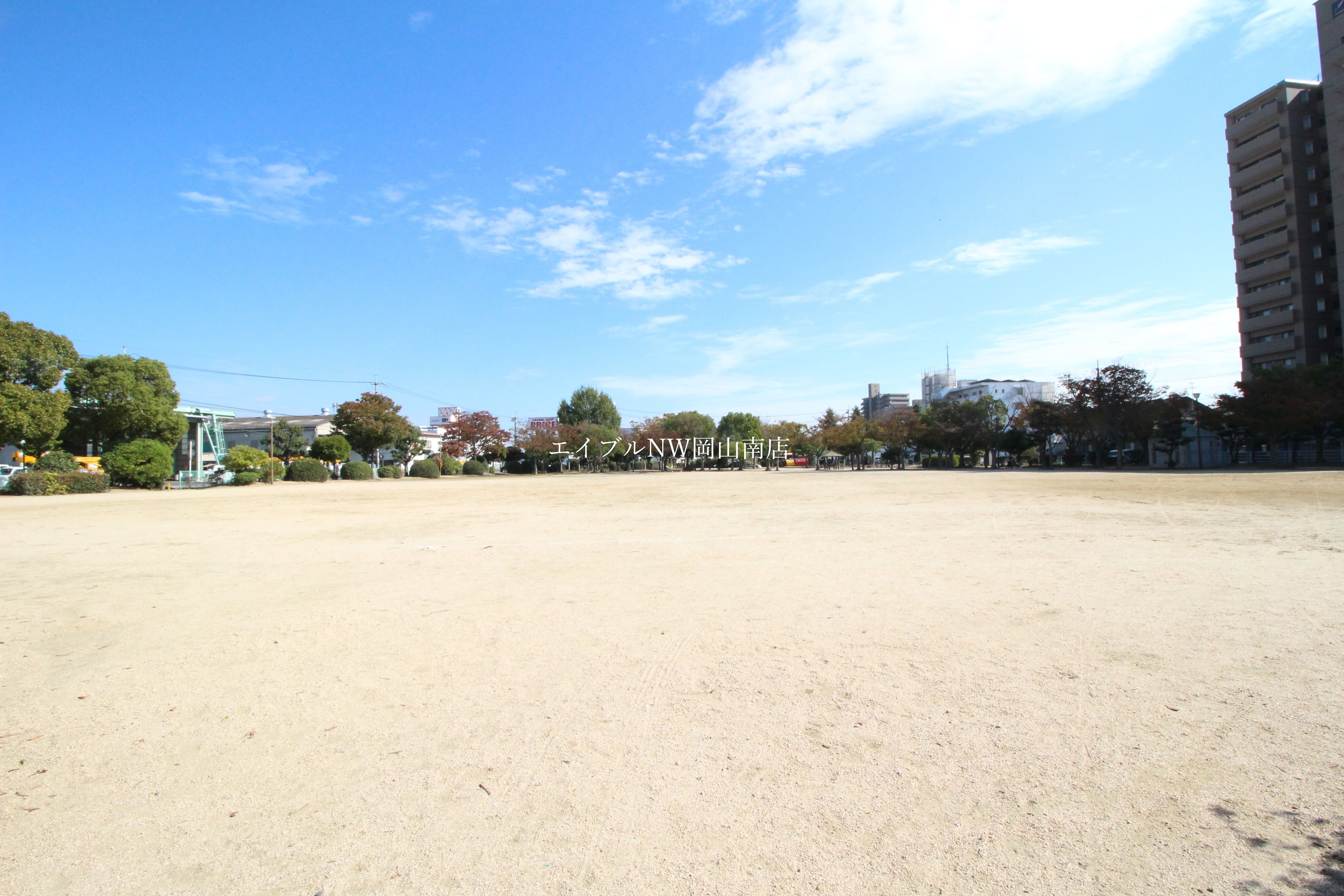 青江公園(公園)まで719m 宇野線<宇野みなと線>/備前西市駅 徒歩42分 1階 築32年