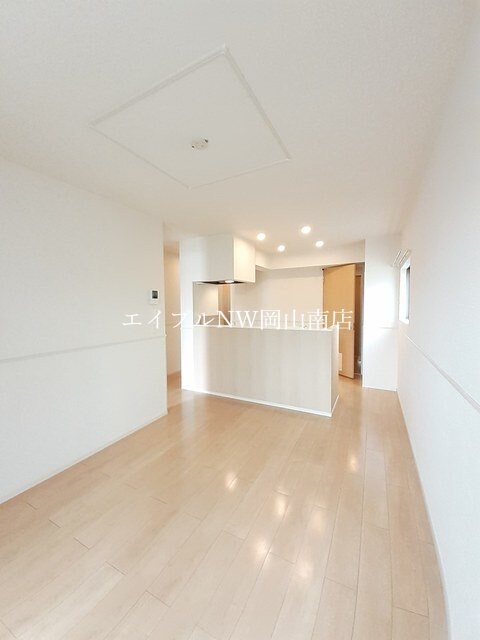  宇野線<宇野みなと線>/備前西市駅 徒歩37分 1階 築7年