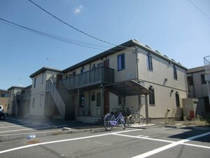 ラセーヌ藤崎 B