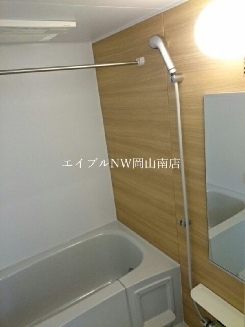  瀬戸大橋線/植松駅 徒歩11分 2階 築9年