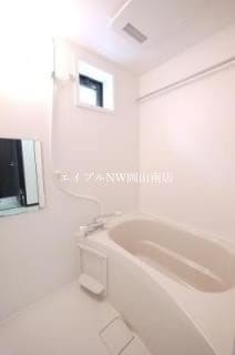  宇野線<宇野みなと線>/備前西市駅 徒歩26分 1階 築8年