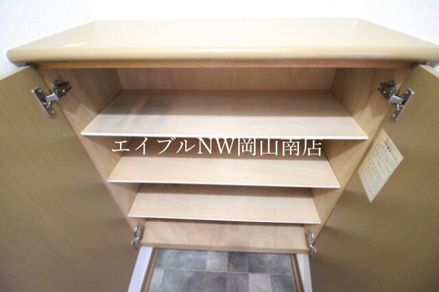  宇野線<宇野みなと線>/備前西市駅 徒歩31分 2階 築28年