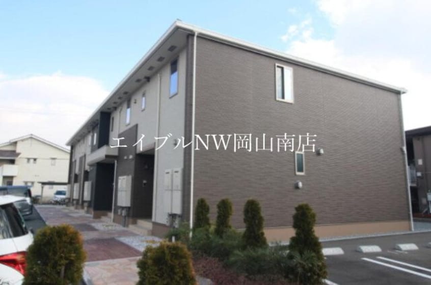  岡山市電東山本線<岡山電気軌道>/東山・おかでんミュージアム駅 徒歩62分 2階 築6年