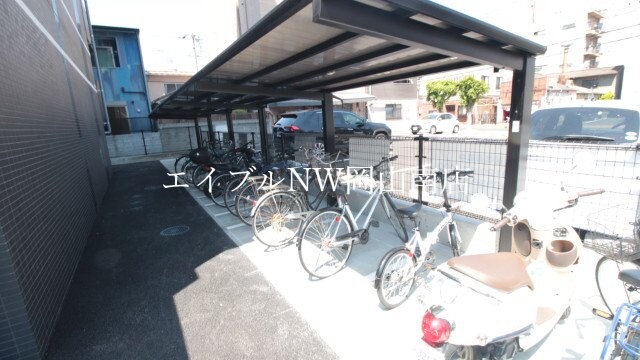  岡山市電清輝橋線<岡山電気軌道>/田町駅 徒歩4分 9階 築2年