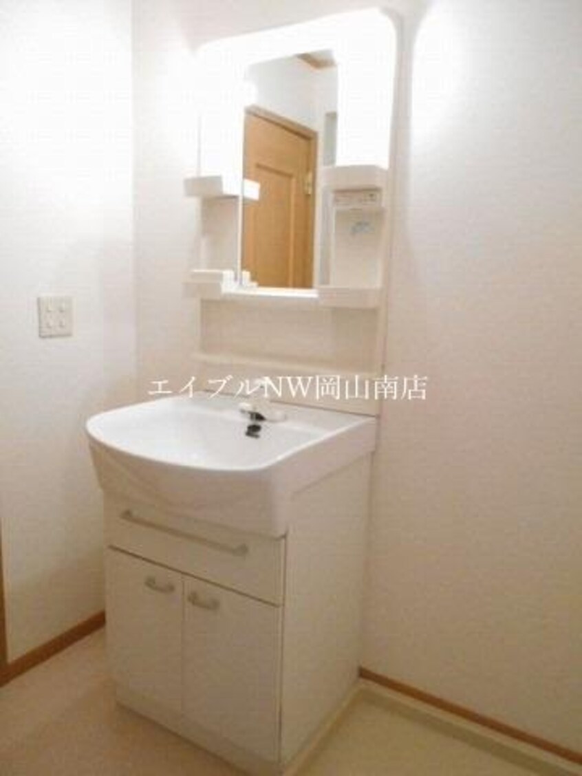  宇野線<宇野みなと線>/八浜駅 徒歩7分 2階 築21年