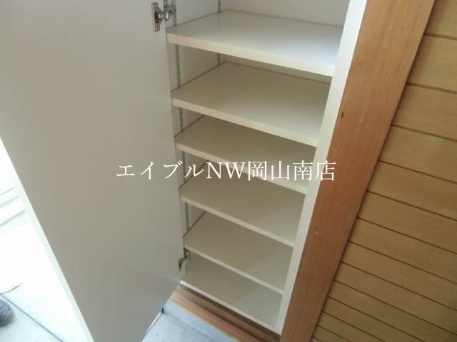  宇野線<宇野みなと線>/宇野駅 徒歩5分 2階 築39年