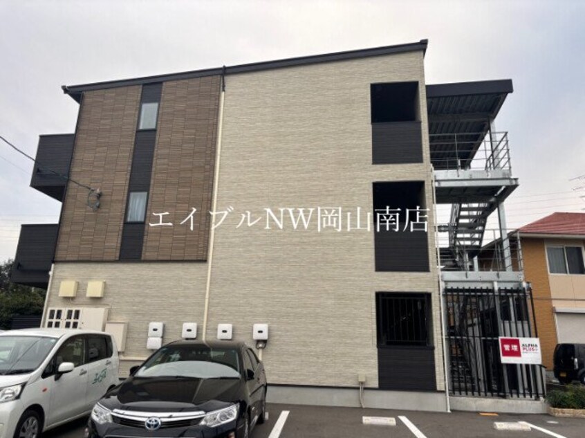  岡山市電清輝橋線<岡山電気軌道>/清輝橋駅 徒歩17分 1階 築1年