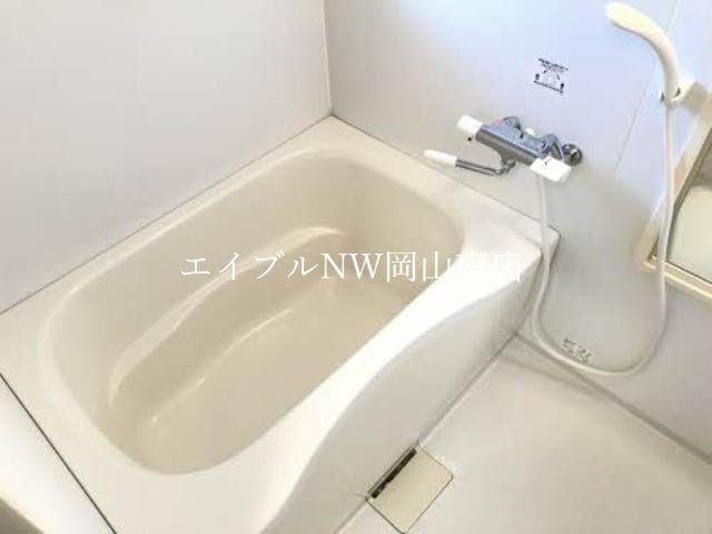  岡山市電清輝橋線<岡山電気軌道>/清輝橋駅 徒歩38分 1階 築22年