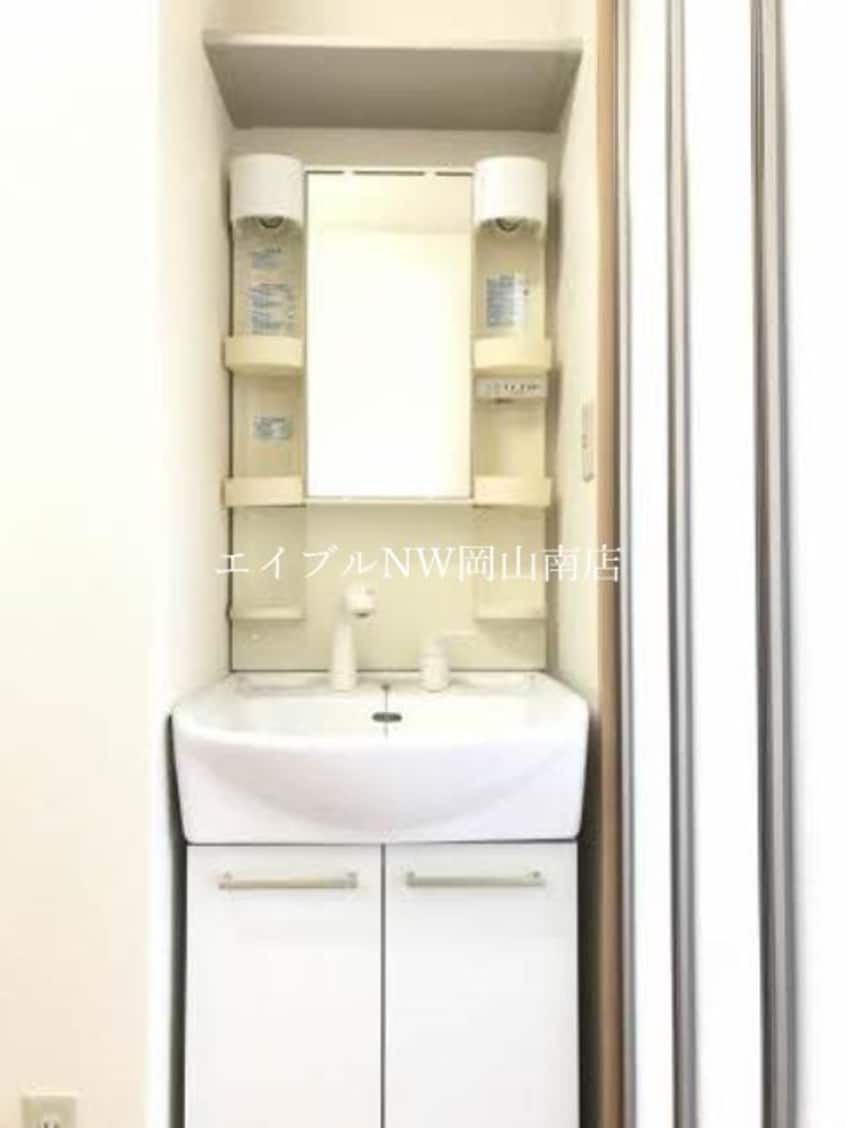  岡山市電清輝橋線<岡山電気軌道>/清輝橋駅 徒歩38分 1階 築22年