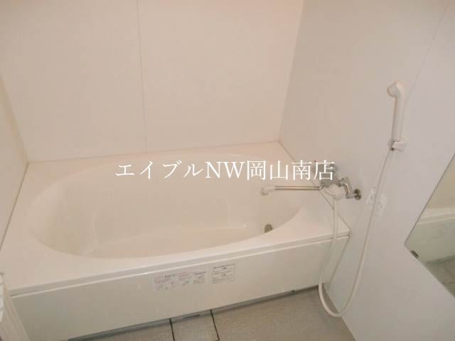  岡山市電清輝橋線<岡山電気軌道>/清輝橋駅 徒歩34分 6階 築14年