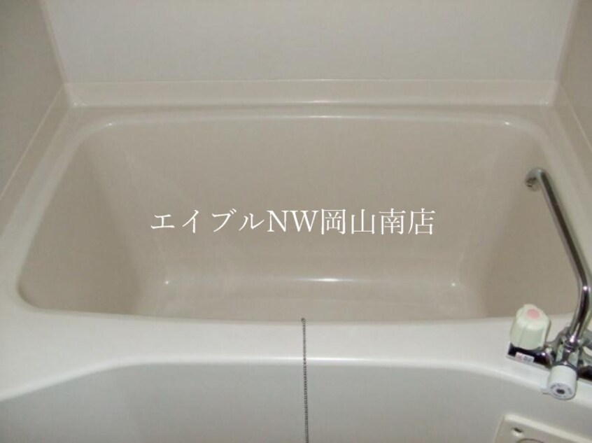 宇野線<宇野みなと線>/備前西市駅 徒歩75分 1階 築28年