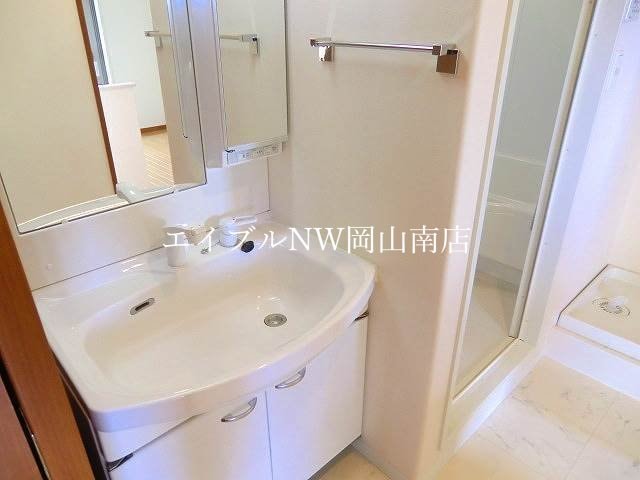 洗面 宇野線<宇野みなと線>/備前西市駅 徒歩15分 1階 築17年