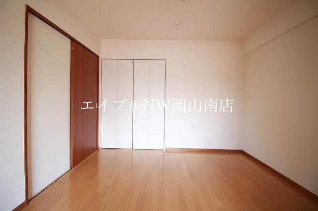 洋室 宇野線<宇野みなと線>/備前西市駅 徒歩15分 1階 築17年