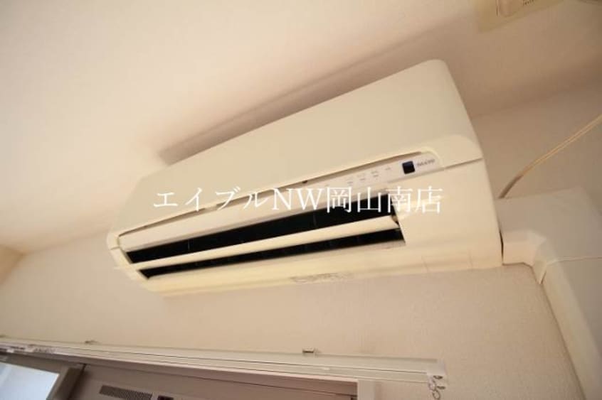 エアコン 宇野線<宇野みなと線>/備前西市駅 徒歩15分 1階 築17年