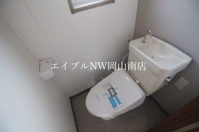  山陽本線（中国）/岡山駅 バス25分バス・三浜町下車:停歩3分 2階 築40年