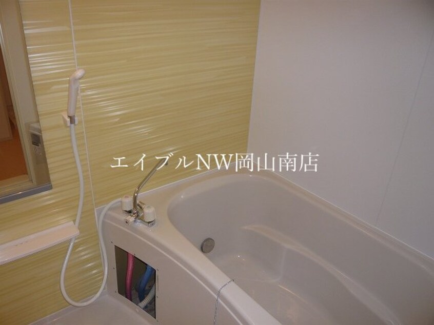  岡山市電東山本線<岡山電気軌道>/東山・おかでんミュージアム駅 徒歩56分 1階 築12年
