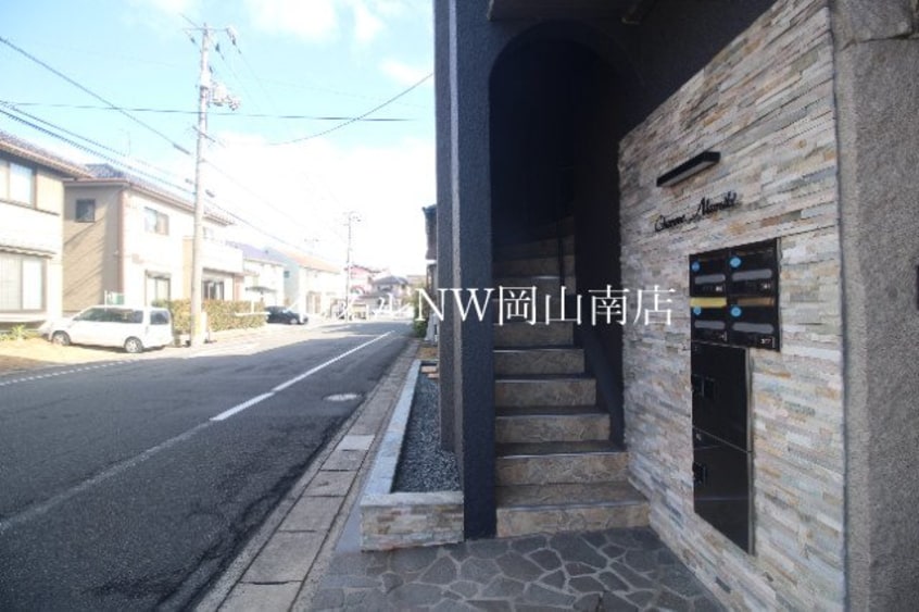  山陽本線（中国）/岡山駅 バス25分並木下車:停歩5分 2階 築45年