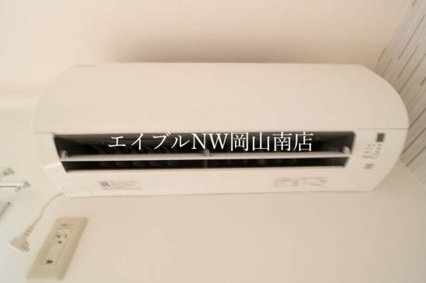  岡山市電東山本線<岡山電気軌道>/中納言駅 徒歩3分 1階 築26年