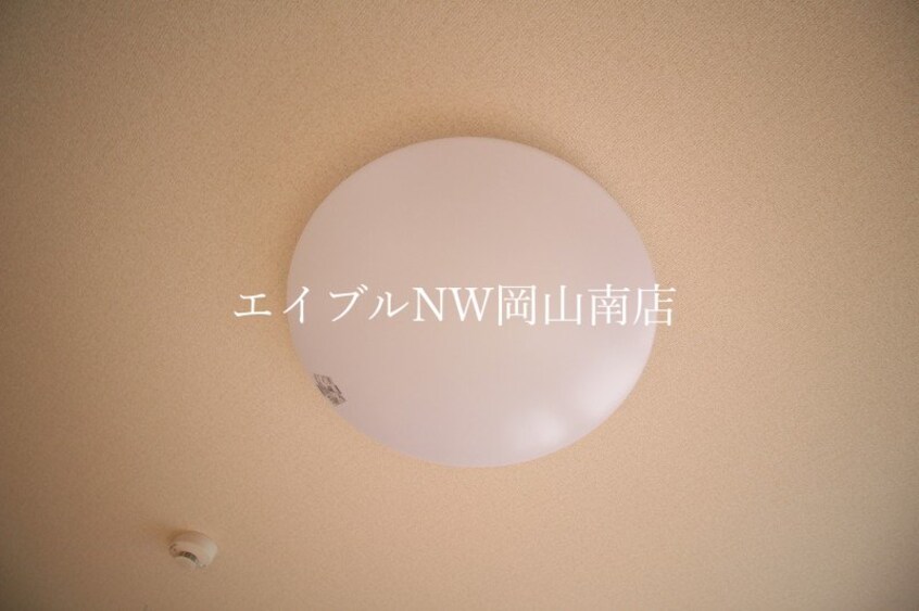  宇野線<宇野みなと線>/備前西市駅 徒歩53分 1階 築17年