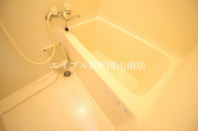  岡山市電東山本線<岡山電気軌道>/東山・おかでんミュージアム駅 徒歩63分 2階 築29年