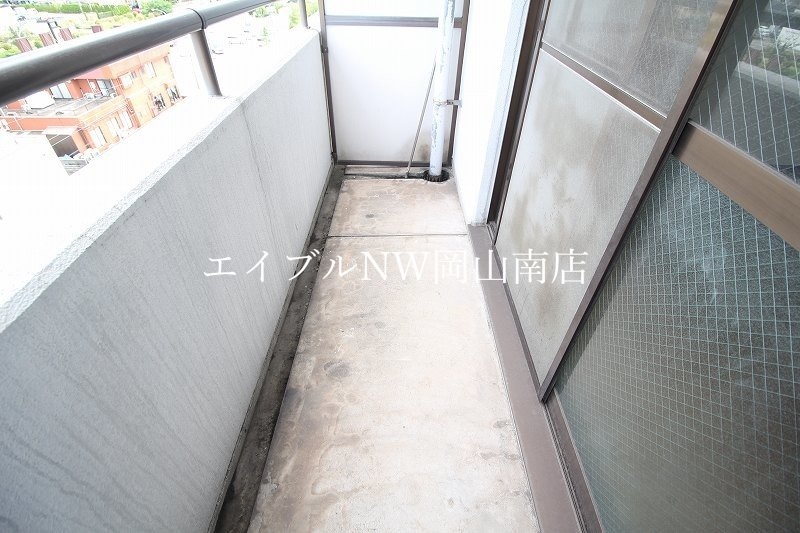  岡山市電東山本線<岡山電気軌道>/東山・おかでんミュージアム駅 徒歩63分 2階 築29年