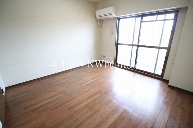  岡山市電東山本線<岡山電気軌道>/東山・おかでんミュージアム駅 徒歩63分 2階 築29年