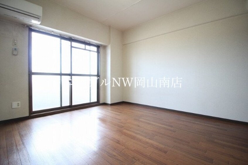  岡山市電東山本線<岡山電気軌道>/東山・おかでんミュージアム駅 徒歩63分 2階 築29年