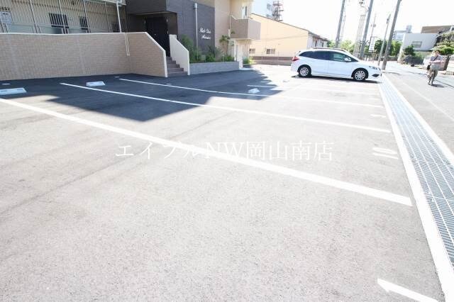  岡山市電清輝橋線<岡山電気軌道>/清輝橋駅 徒歩39分 2階 築10年