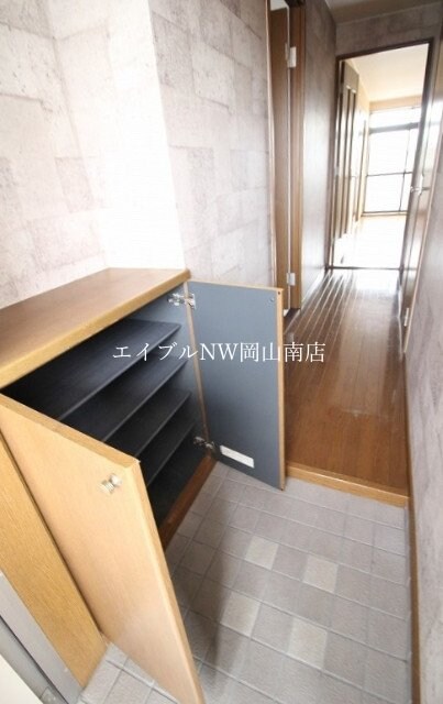  岡山市電東山本線<岡山電気軌道>/東山・おかでんミュージアム駅 徒歩80分 2階 築26年