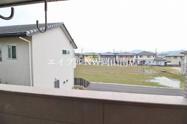  岡山市電東山本線<岡山電気軌道>/東山・おかでんミュージアム駅 徒歩80分 2階 築26年