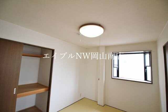  岡山市電東山本線<岡山電気軌道>/東山・おかでんミュージアム駅 徒歩80分 2階 築26年