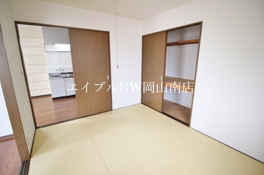  岡山市電東山本線<岡山電気軌道>/東山・おかでんミュージアム駅 徒歩80分 2階 築26年