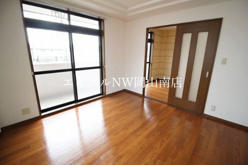  岡山市電東山本線<岡山電気軌道>/東山・おかでんミュージアム駅 徒歩80分 2階 築26年