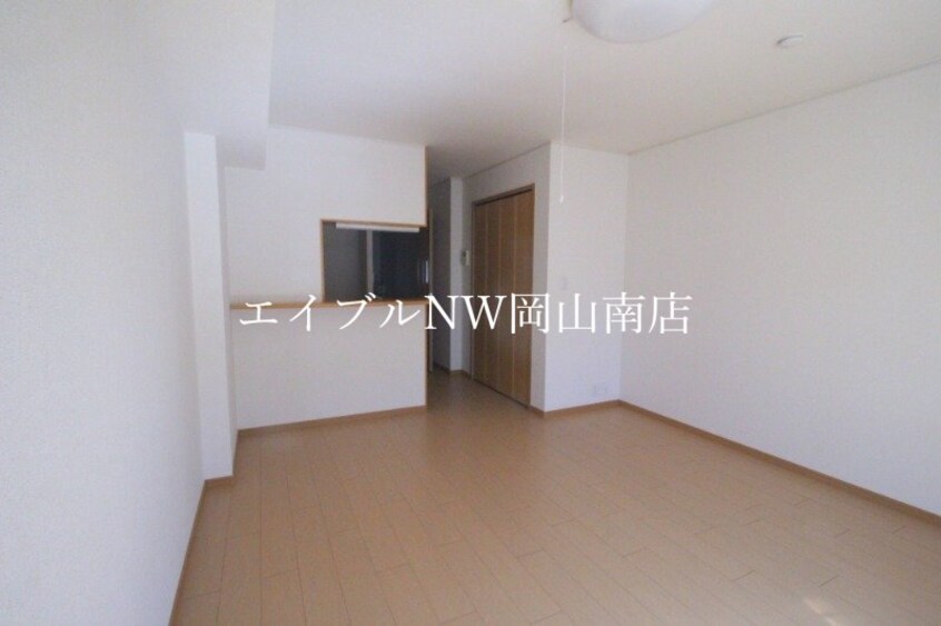  岡山市電清輝橋線<岡山電気軌道>/清輝橋駅 徒歩35分 1階 築17年