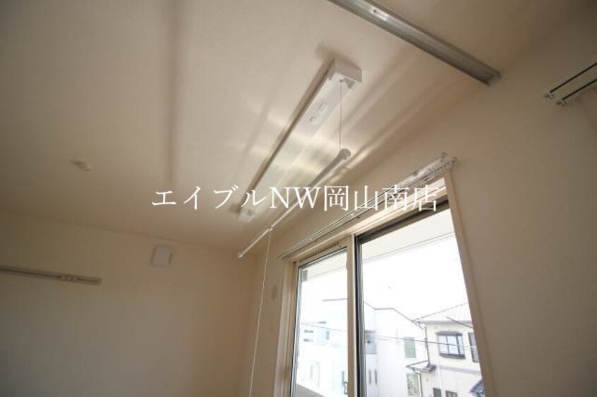  岡山市電清輝橋線<岡山電気軌道>/清輝橋駅 徒歩51分 3階 築10年