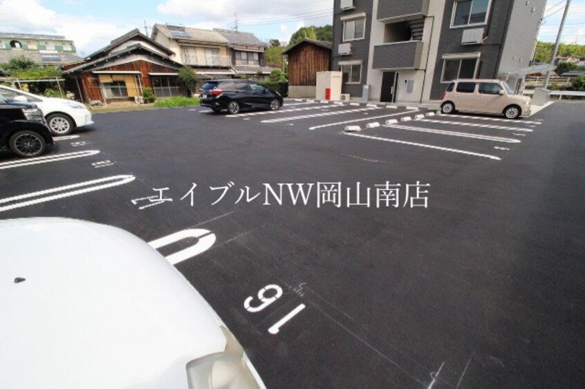  岡山市電東山本線<岡山電気軌道>/門田屋敷駅 徒歩22分 3階 築3年