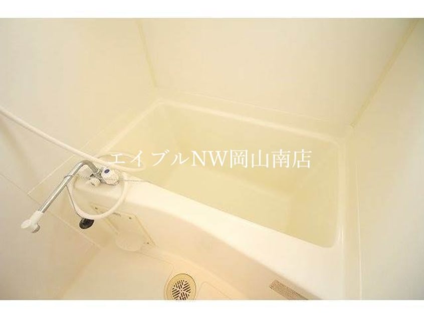 同間取り別部屋の写真です。 宇野線<宇野みなと線>/大元駅 徒歩8分 3階 築19年