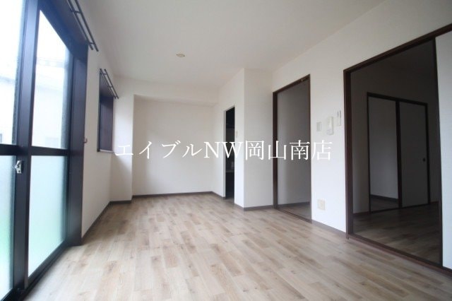  山陽本線（中国）/岡山駅 バス40分岡南産婦人科前下車:停歩11分 2階 築28年