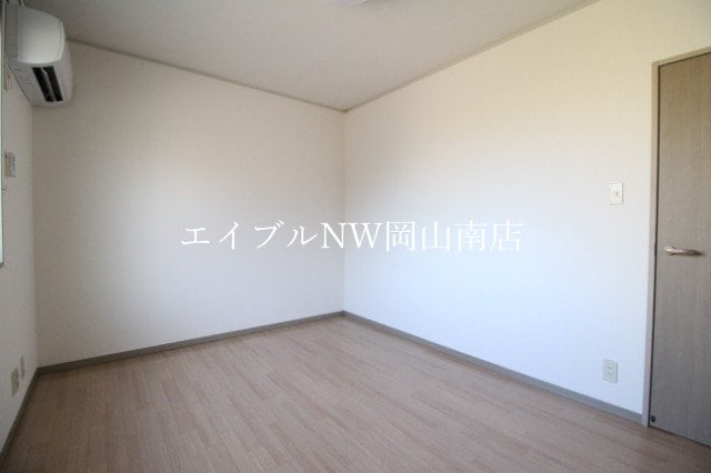  宇野線<宇野みなと線>/備前西市駅 徒歩13分 1階 築26年