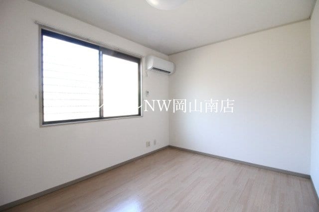  宇野線<宇野みなと線>/備前西市駅 徒歩13分 1階 築26年