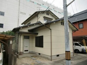 藤崎貸家