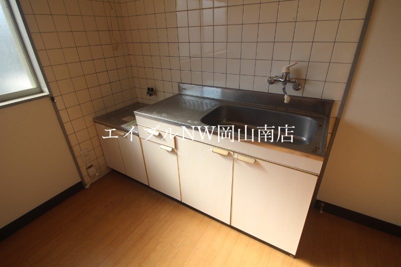  宇野線<宇野みなと線>/備前西市駅 徒歩58分 2階 築34年